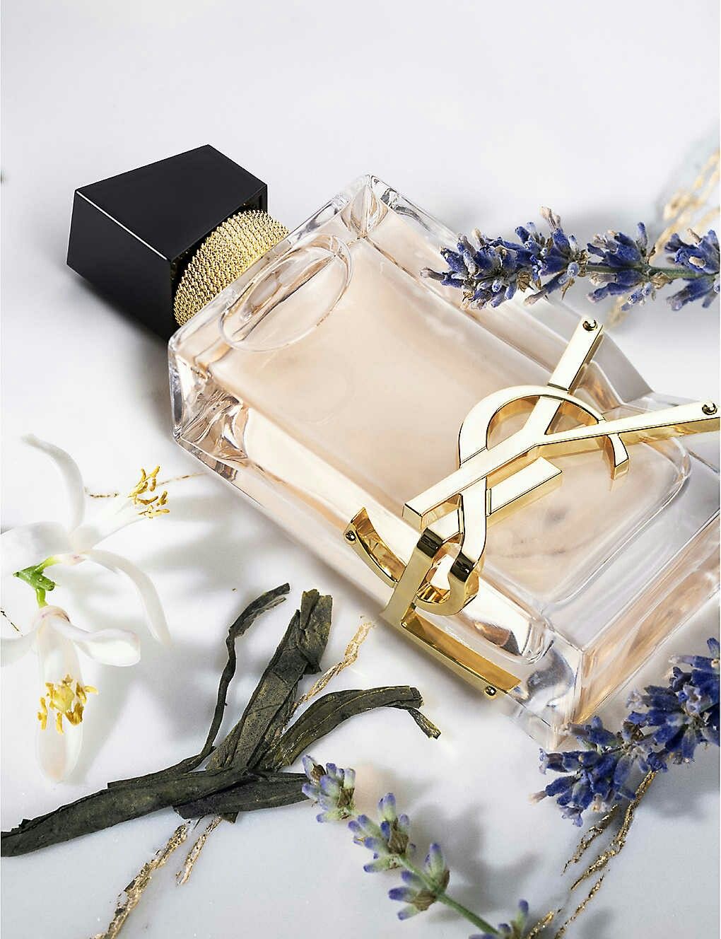 عطر إيف سان لوران ليبري أو دو تواليت - 90 مل